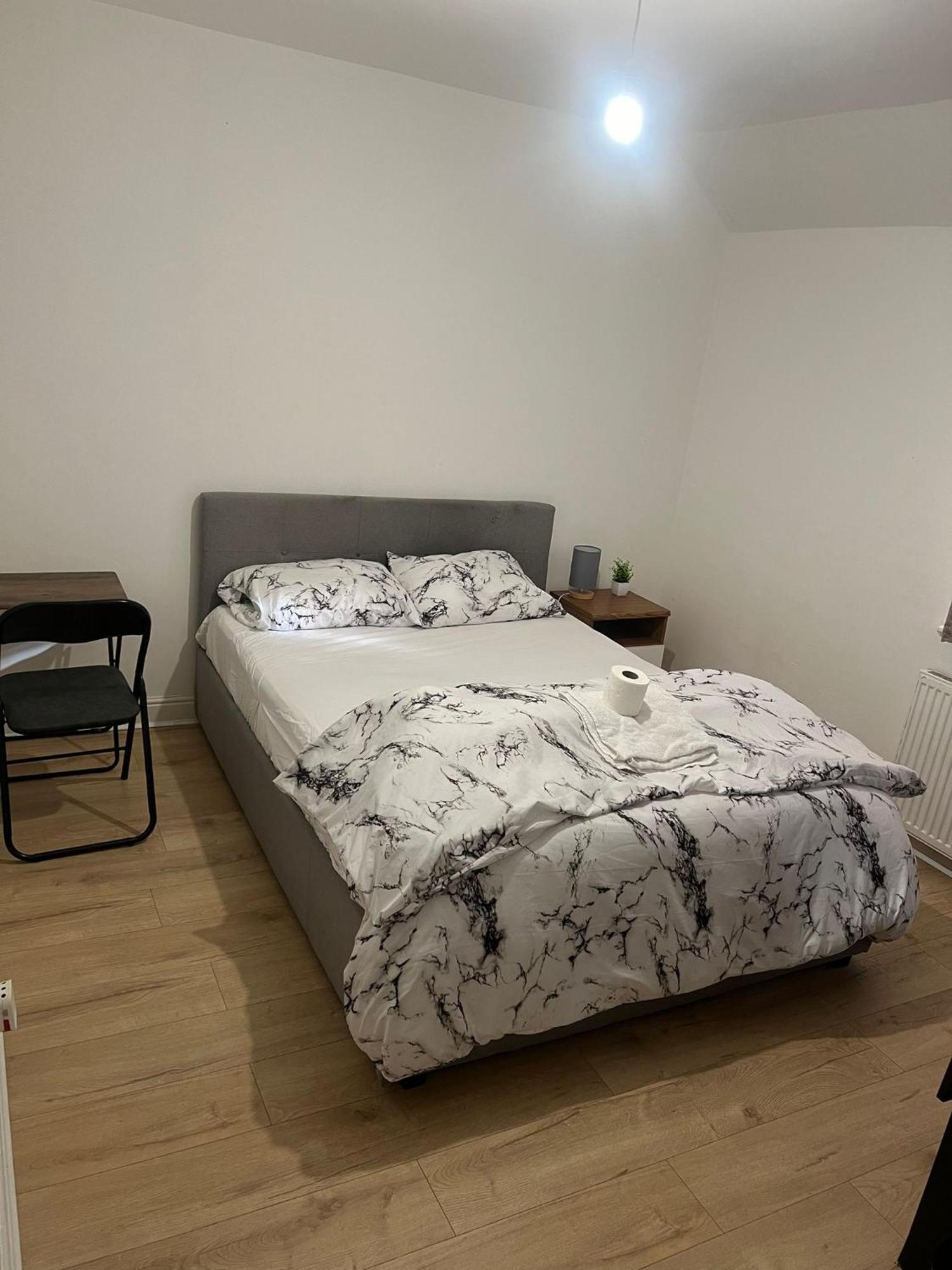 Deluxe Double Bedroom Manchester Buitenkant foto
